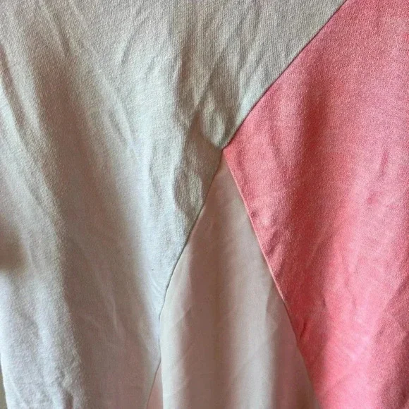 Shirt size large - Picture 2 of 4